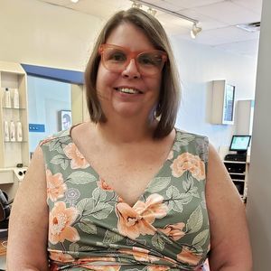 Meet your Posher, Jolynn